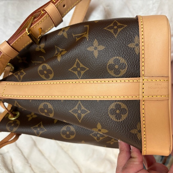 Louis Vuitton monogram, NOE BB purse - Picture 6 of 16